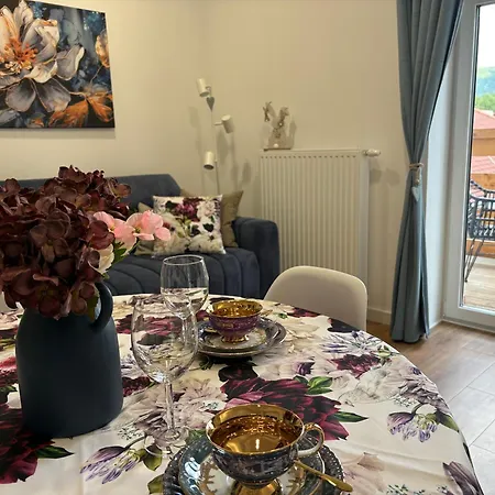 Everysky Blue Kowary, Latwy Dostep, Widok Na Gory, Winda Apartman